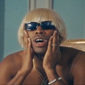 Meet your Posher, Alissa